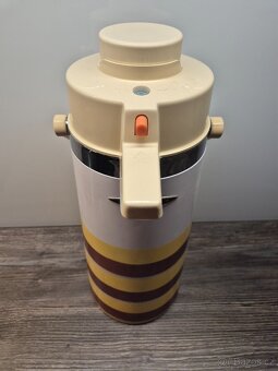 Retro termoska s pumpičkou - 2