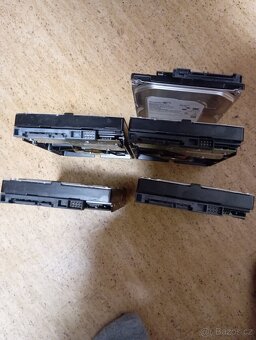 Počítačové HDD a procesory - 2