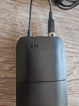 Shure vysíláč s mikrofonem - 2