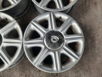 ALU kola Lancia Lybra 15" - 2