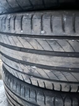 Pneu 205/55 r16 - 2