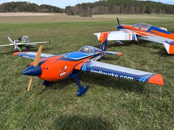 Rc Letadlo E-flite Extra 330 SC 1.3m - 2