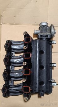 BMW E46 320D M47 sací potrubí (sání) originál - 2