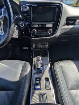 Mitsubishi Outlander PHEV 2.4 2019 - 2