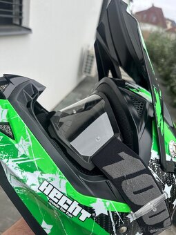 Motokrosová helma + brýle + nákrčník - 2