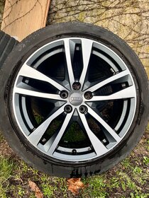 Alu kola orig.Audi 245/45/19 - letní pneu - 2