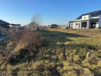 Stavební pozemek Dašice - 882 m2 - 2