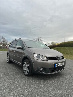 Volkswagen Touran Cross 2,0tdi - 2