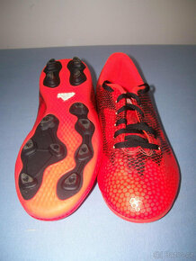 Kopačky ADIDAS - č. 38 2/3 - 2