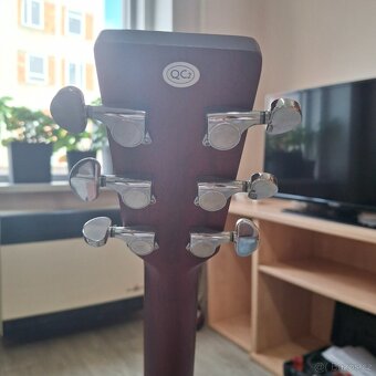 Akustická kytara Custom - 2