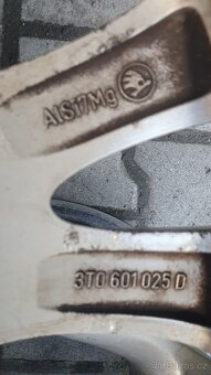 Nabízím sadu Alu disků 17" 5x112 ET49 Škoda Superb II - 2