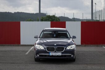 BMW Rad 7 730d (2009) - 2