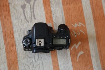 Canon 70D + grip - 2