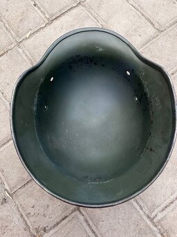 Německá helma m40 - 2