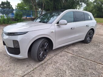 Lixiang L-6 Pro. Hybrid .auto z Cíny - 2