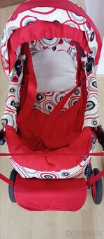 Kočárek pro panenky - 2