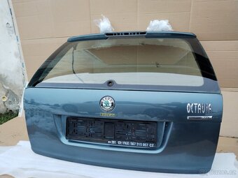 Páté dveře Škoda Octavia 2 kombi - 2