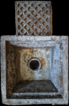 Litinová pojezdová i náklaďákem šachta mříž kanál - 2