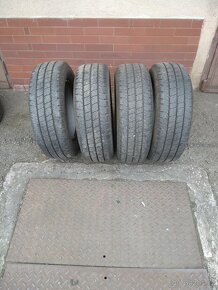 Pneu užitkové  215/65 R 16 C - 2