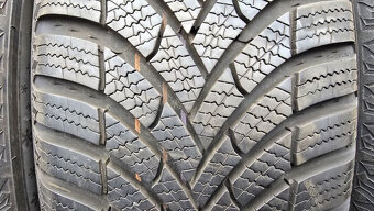 Zimní pneu 205/60/16 Semperit - 2