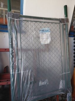 Branka jednokřídlá Pilecký - 2