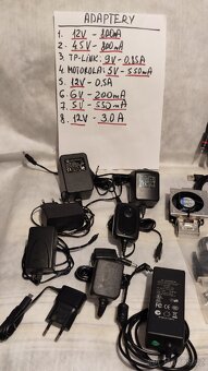 Adaptéry telefony kabely navigace - 2