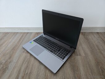 15,6" notebook ASUS X550CC-XO604H - 2