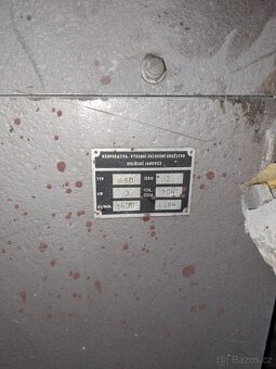 Dvoukotoučová bruska - 2