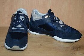 Dámské kožené boty - Geox- 38 - 2