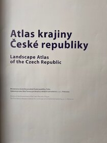 LUXUSNÍ ATLAS KRAJINY ČESKÉ REPUBLIKY  - zlevněno - 2