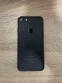 iPhone 7 128Gb Černý - 2