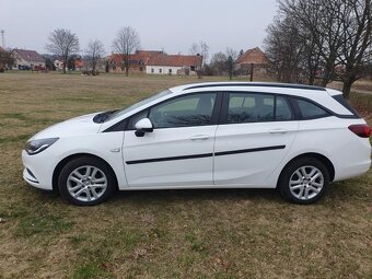 Prodám Opel Astra 1.6CDTI - KLIMATIZACE - 2