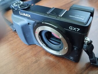 Panasonic Lumix DMC-GX7 tělo bez objektivu - 2