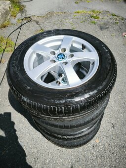 ALU kola 5x112R15 + letní pneu, Octavia II - 2