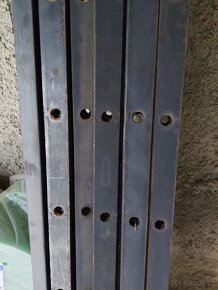 Plochá tyč 30 x 8 mm, děrovaná - 2