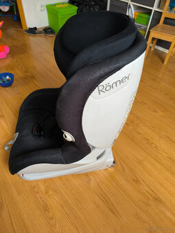 Britax Römer Trifix 9-18kg s isofixem - 2
