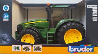 BRUDER TRAKTOR John Deer - 2