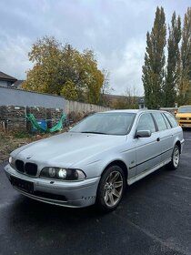 Komplet na náhradní díly- BMW e39 -530D titansilber - 2
