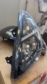 Světla Opel Movano B facelift - 2