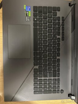 Asus Rog Strix G18 - 2