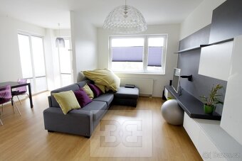 Pronájem bytu 2+kk 59 m2 s garážovým stáním v ceně - 2