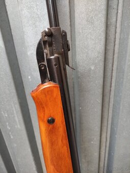 Vzduchovka IŽ 38 - 2