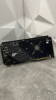 Asus ROG STRIX RX 6750XT - 2