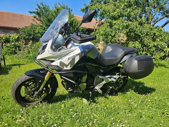 CFMOTO 650 MT - 2