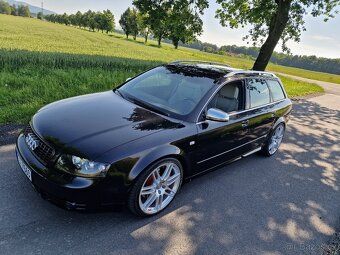 Audi S4 4.2 V8 - 2