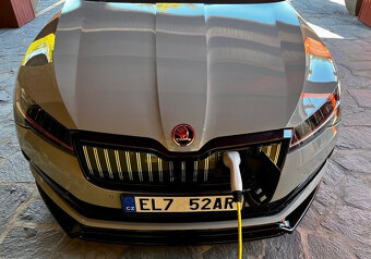 Škoda Superb 1,4 TSI iV, hybrid, Sportline - 2