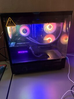 Herní PC + OLED monitor 7800x3d/rtx 4070 ti super - 2