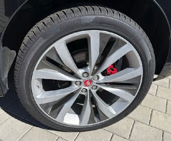 Prodám set 4 kol Jaguar Double Helix R 22 (Jaguar F-Pace) - 2