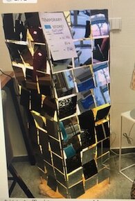 DESIGNOVÁ STOJACÍ LAMPA - 2