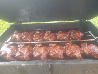 Velký gril na prase - 2